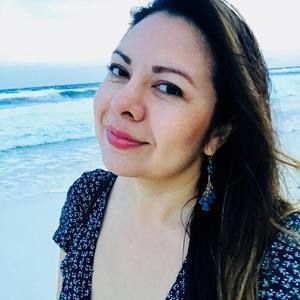 Meet your Posher, Cristina